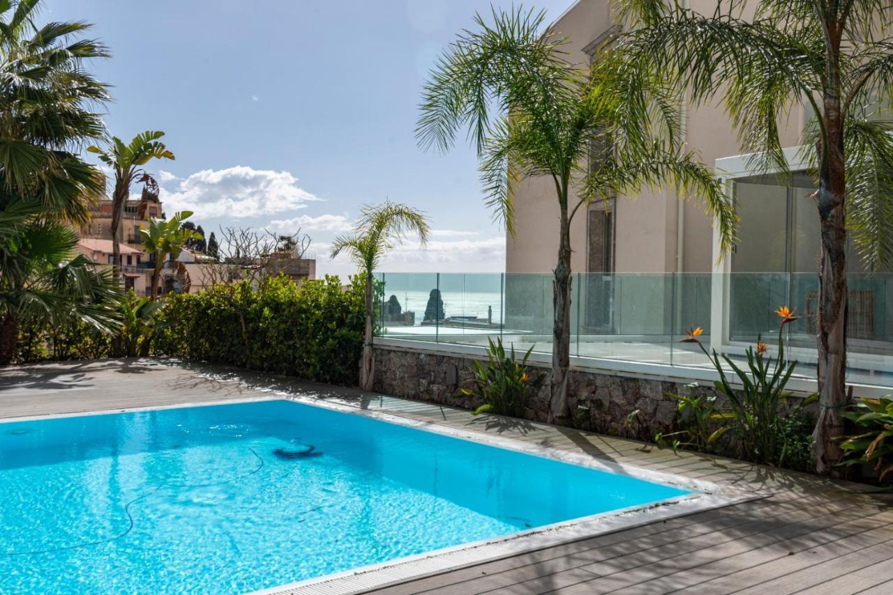 Minerva Luxury Town Center , Pool And Parking Apartment Taormina Exterior photo